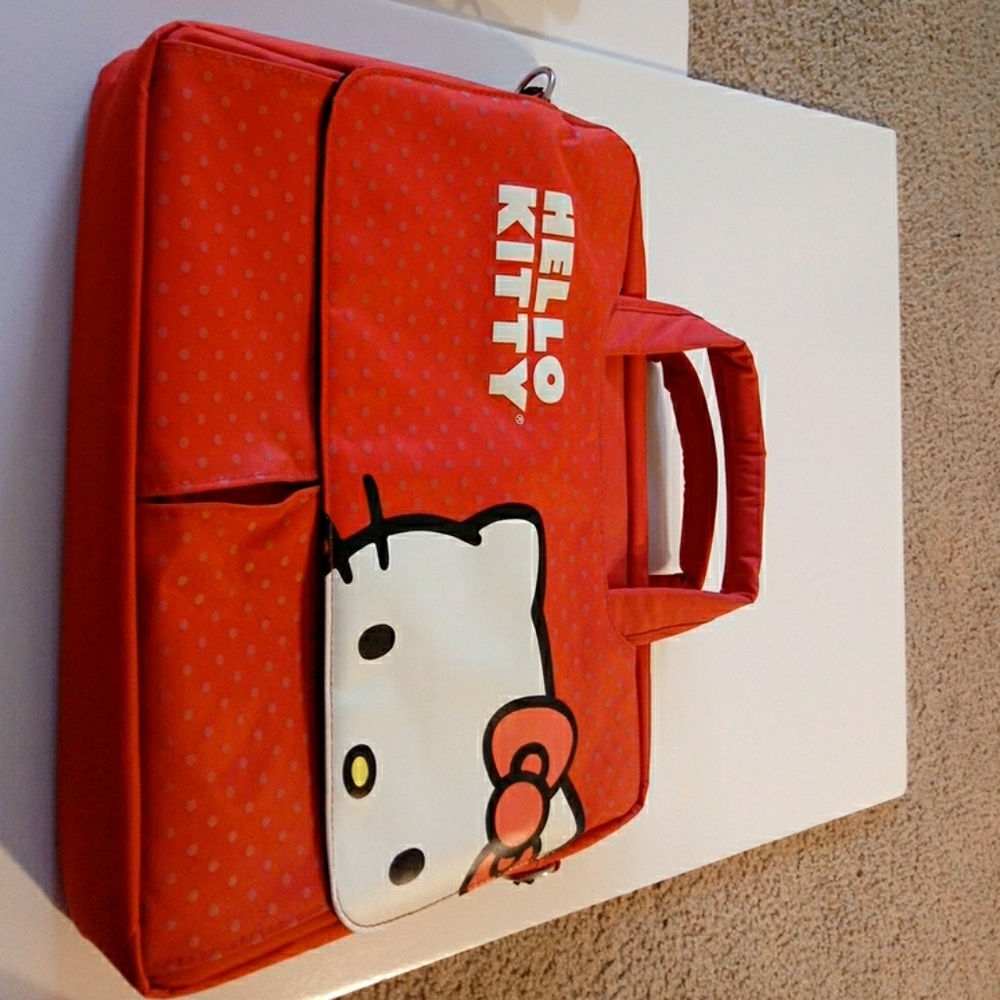 Hello Kitty Lap top satchel.